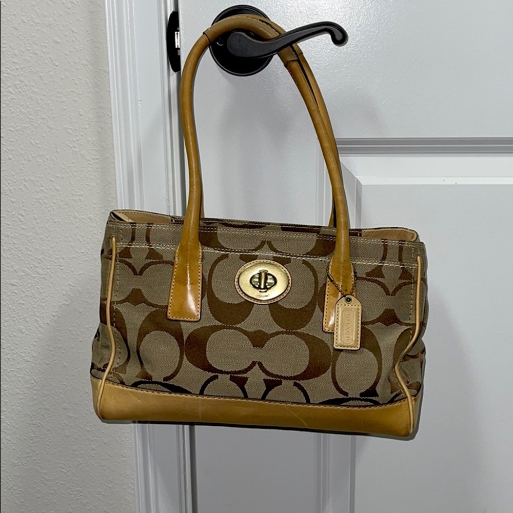 COACH Hampton Madeline Signature Satchel Handbag